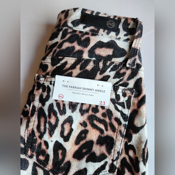 Leopard Print Jeans - Picture 2 of 6